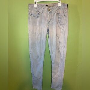 Women’s Levi’s